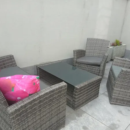 Le Club De La Source *